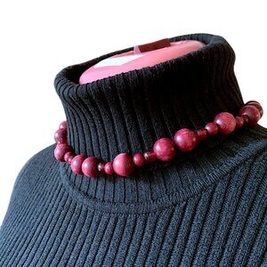 URANIUM strong pink short necklace